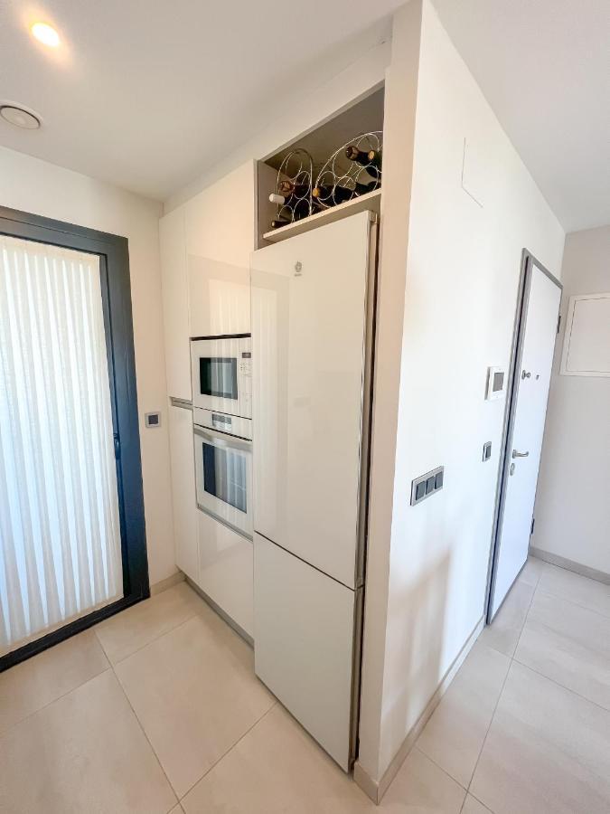 Sunset Waves 3 Benidorm Apartment Bagian luar foto