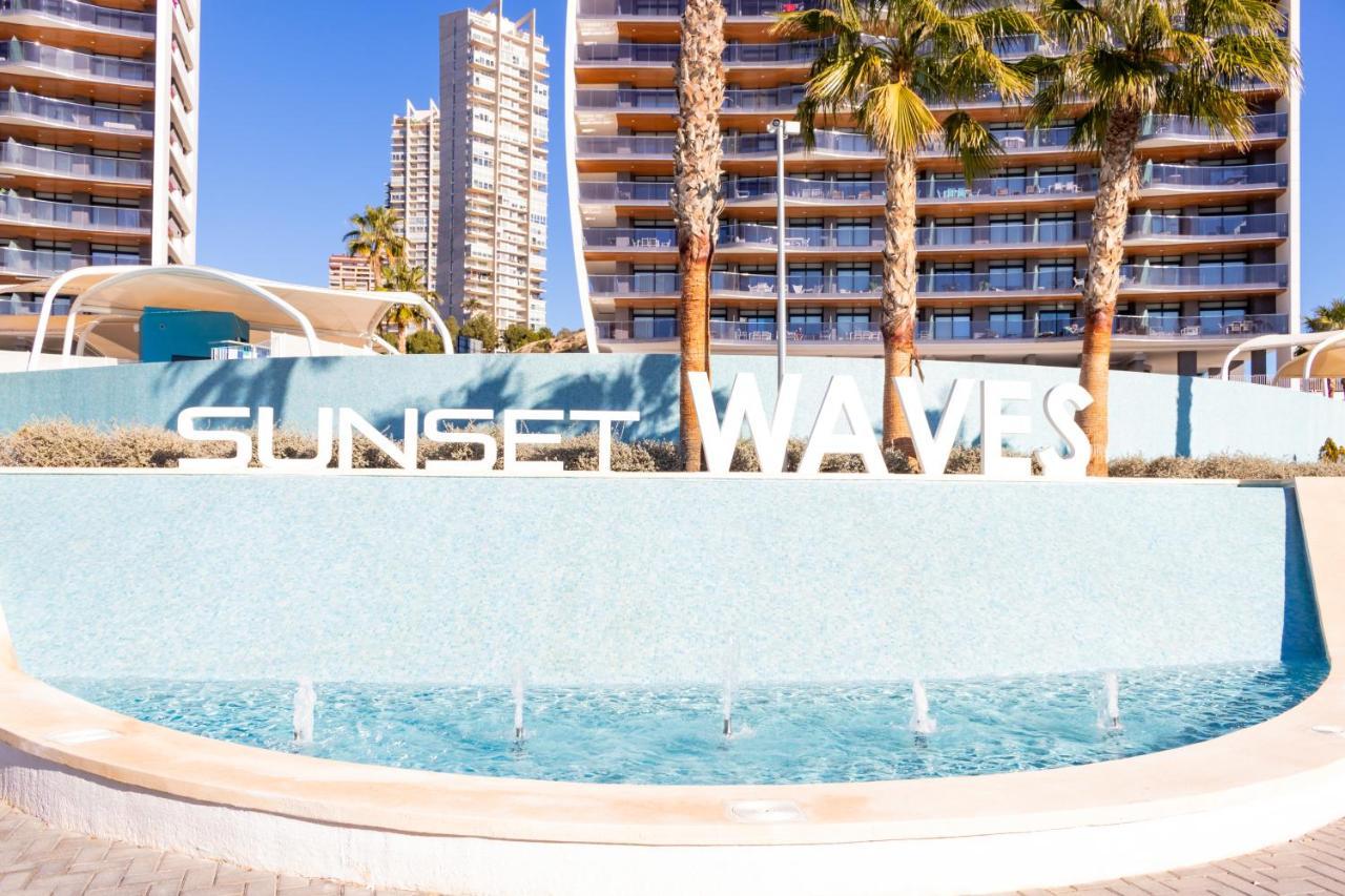 Sunset Waves 3 Benidorm Apartment Bagian luar foto